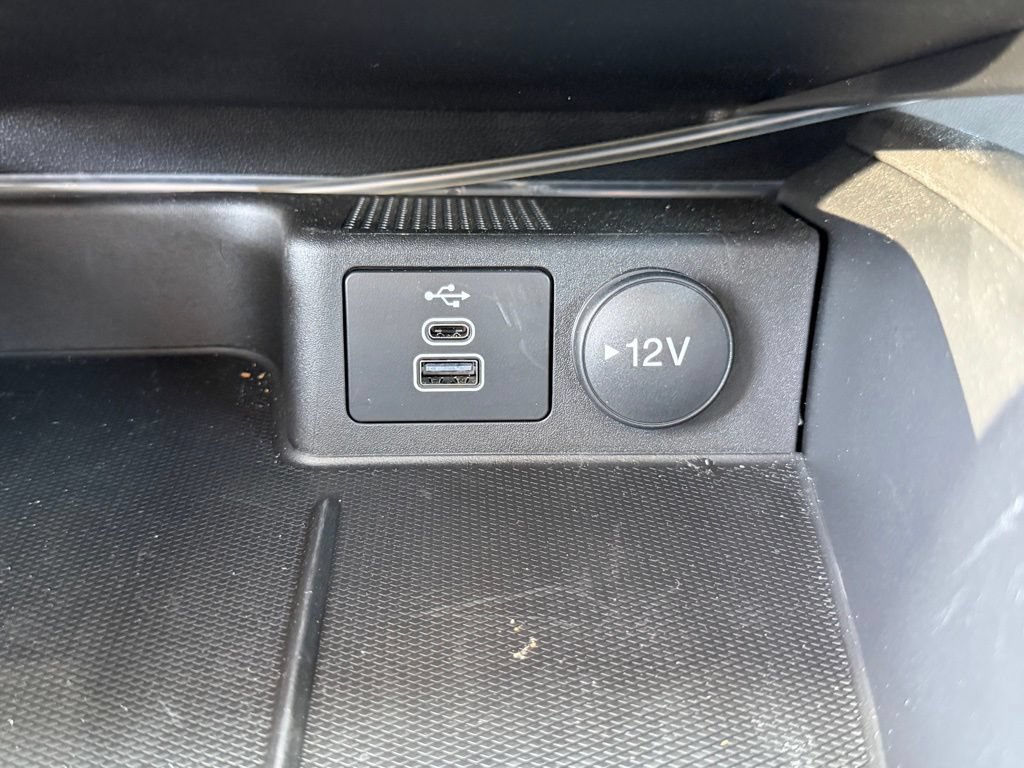 Certified 2025 Ford Escape Active FWD image 30