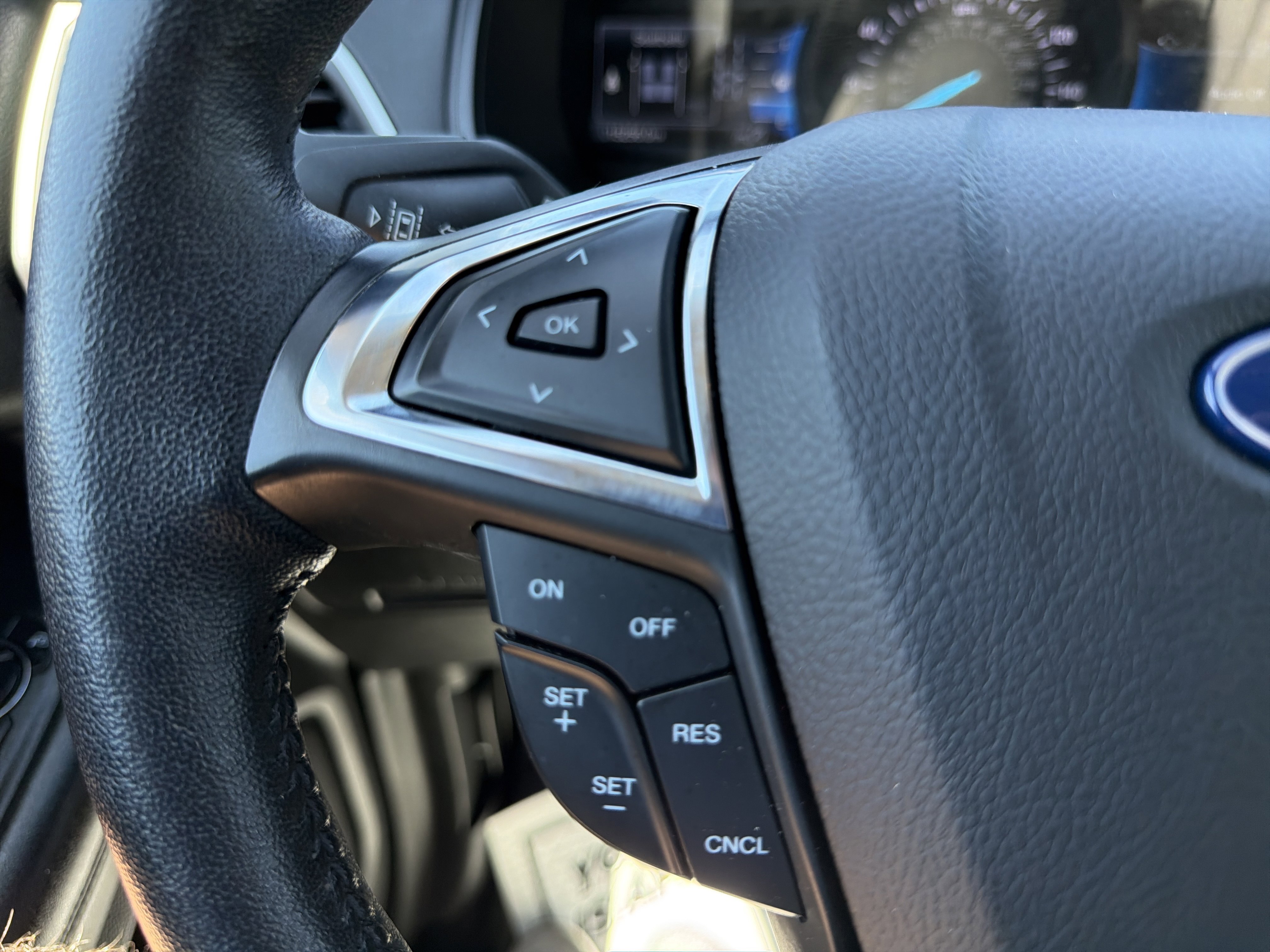 Certified 2023 Ford Edge SEL w/ Convenience Package AWD/4WD image 18
