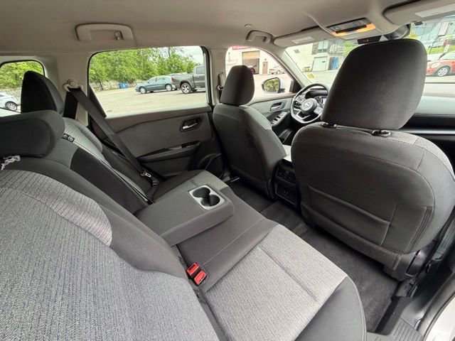Used 2023 Nissan Rogue SV AWD/4WD image 26