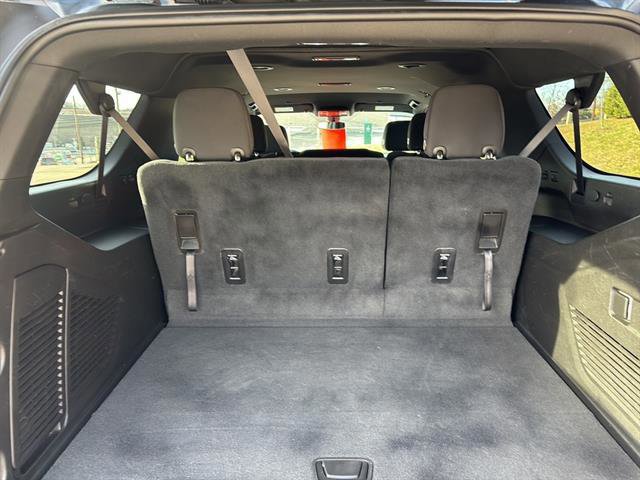 Used 2021 Chevrolet Suburban LS image 18