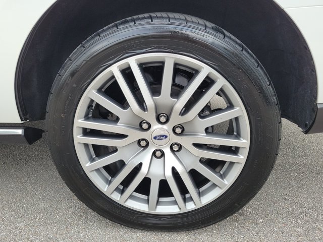Certified 2022 Ford Expedition Limited AWD/4WD image 4