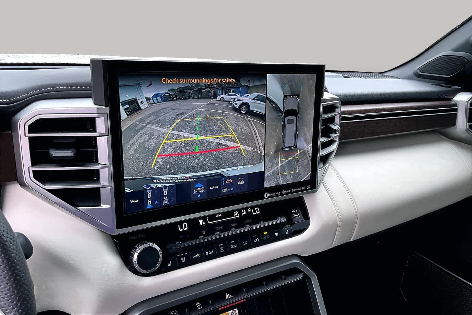 Used 2024 Toyota Sequoia Capstone AWD/4WD image 29