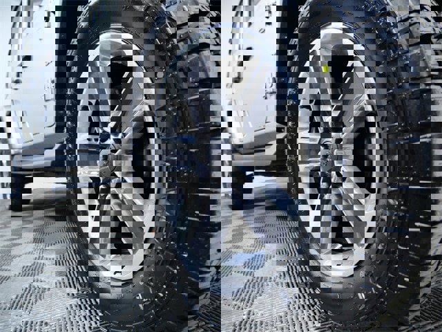 Used 2018 Jeep Wrangler Unlimited Sahara image 7