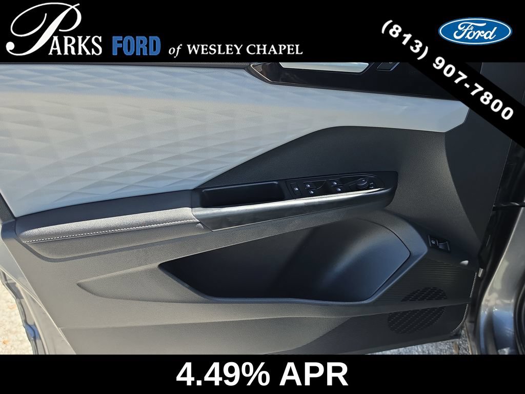 Used 2024 Volkswagen Taos S FWD image 16