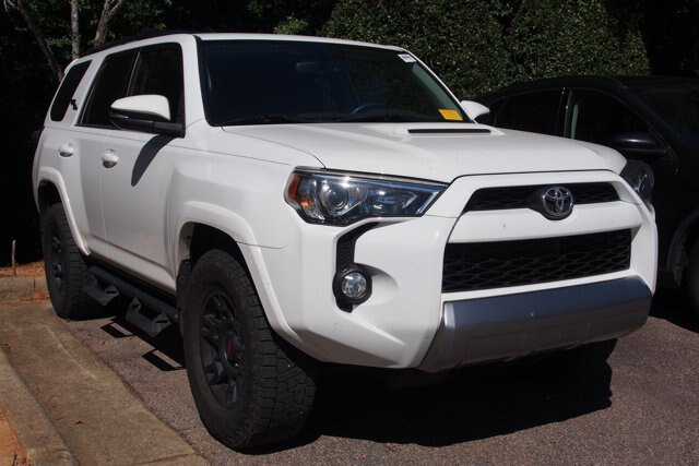 Used 2019 Toyota 4Runner TRD Off-Road Premium AWD/4WD image 2
