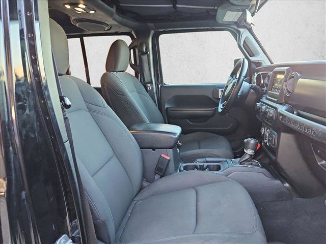 Used 2022 Jeep Wrangler Unlimited Sport AWD/4WD image 17