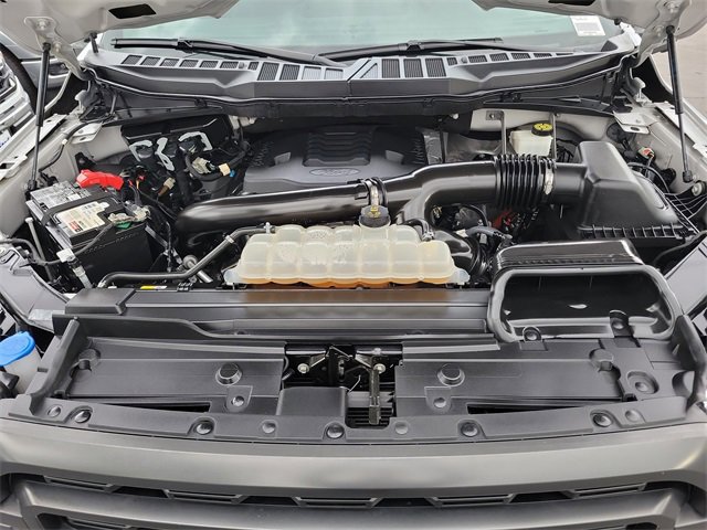 Certified 2022 Ford F150 XLT w/ Equipment Group 302A High image 26