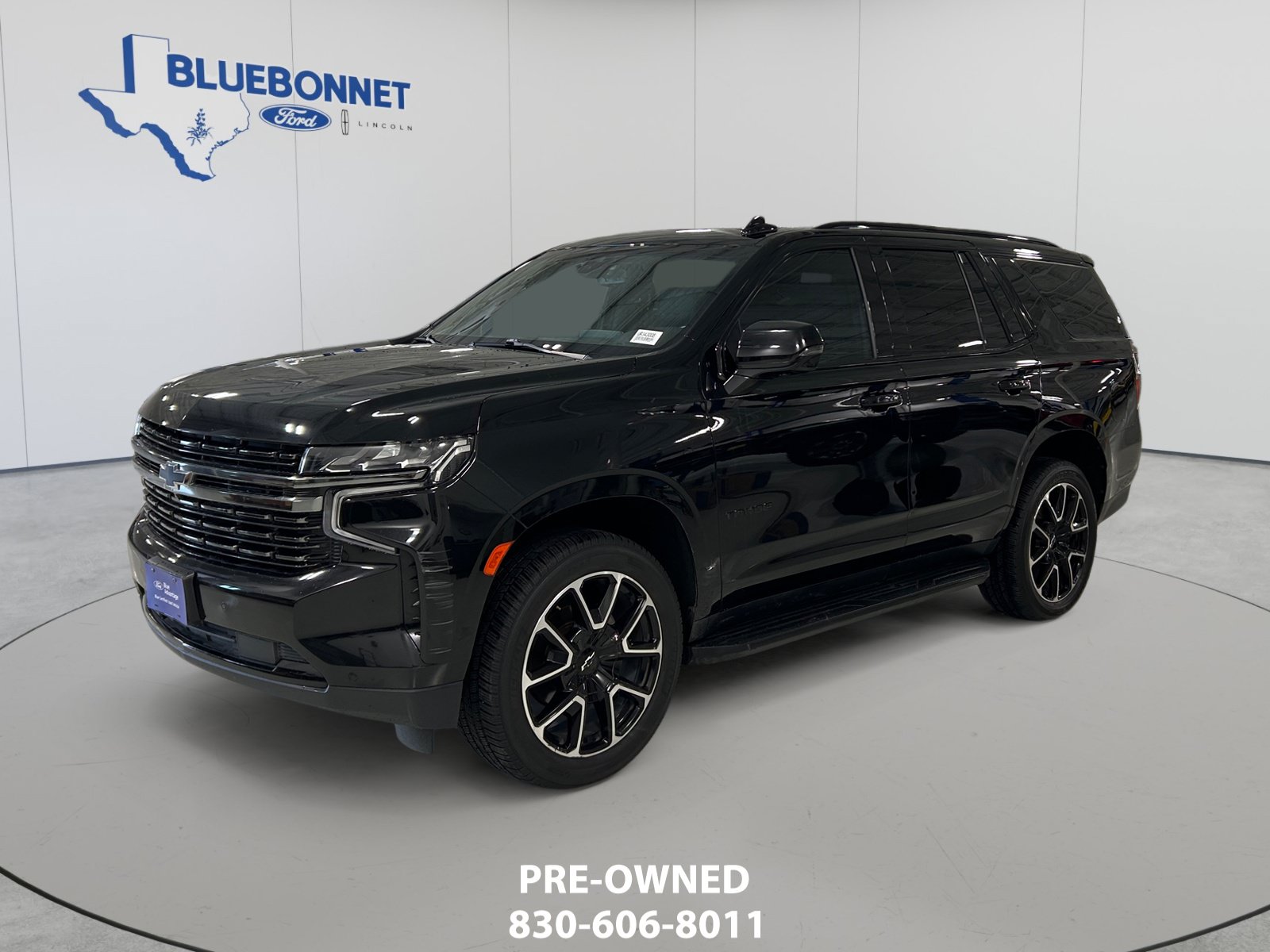 Used 2021 Chevrolet Tahoe RST w/ Luxury Package RWD image 1