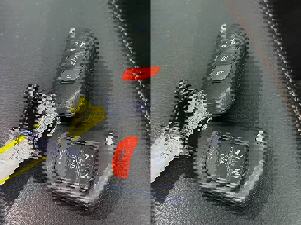 Used 2021 Jeep Wrangler Unlimited Rubicon w/ Trailer Tow Package image 25