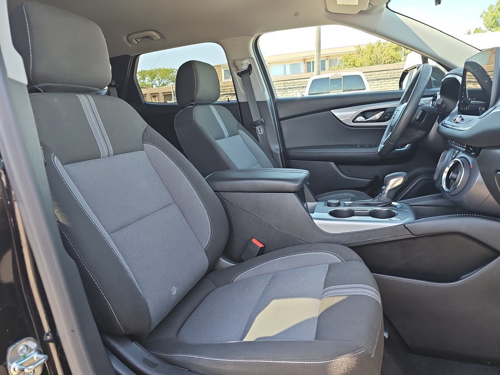 Used 2025 Chevrolet Blazer LT FWD image 10