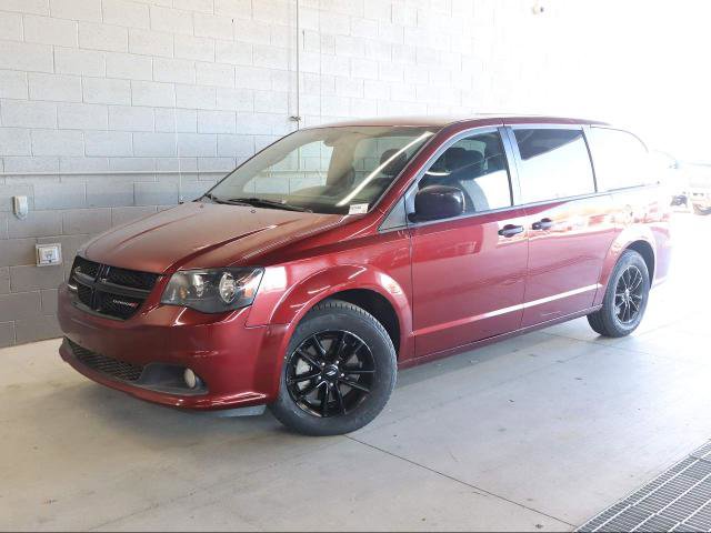 Used 2019 Dodge Grand Caravan SXT w/ Blacktop Package image 1