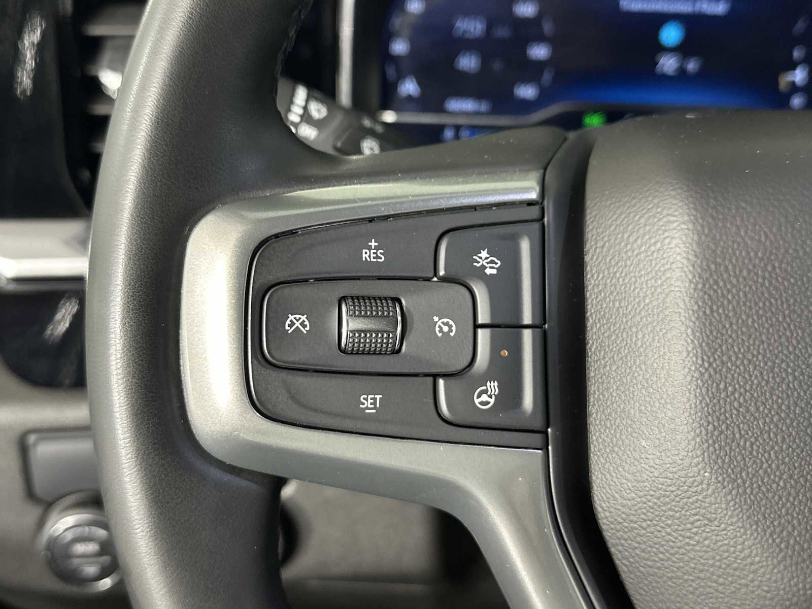 Used 2025 Chevrolet Silverado 1500 LT image 28