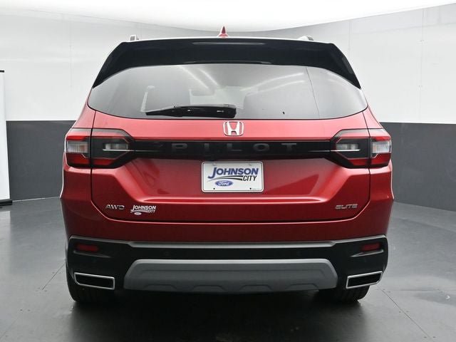 Used 2024 Honda Pilot Elite image 9