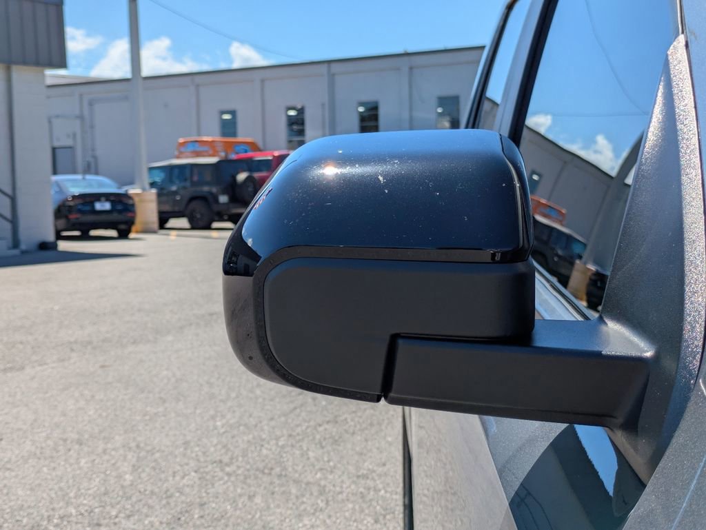 Certified 2024 Ford Maverick Lariat w/ Black Appearance Package image 12