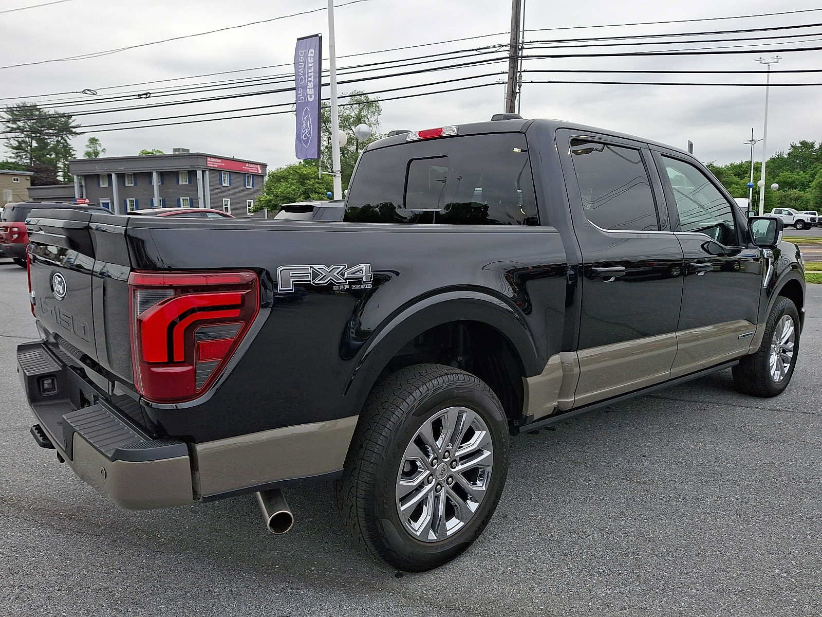 Certified 2025 Ford F150 King Ranch w/ FX4 Off-Road Package AWD/4WD image 6