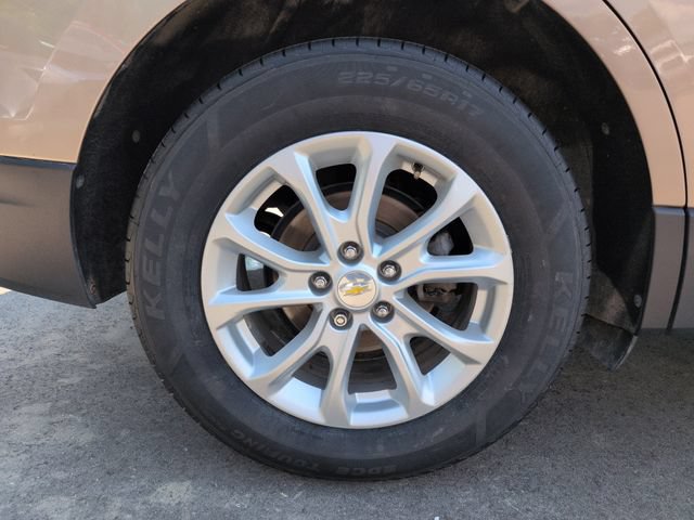 Used 2018 Chevrolet Equinox LT AWD/4WD image 12