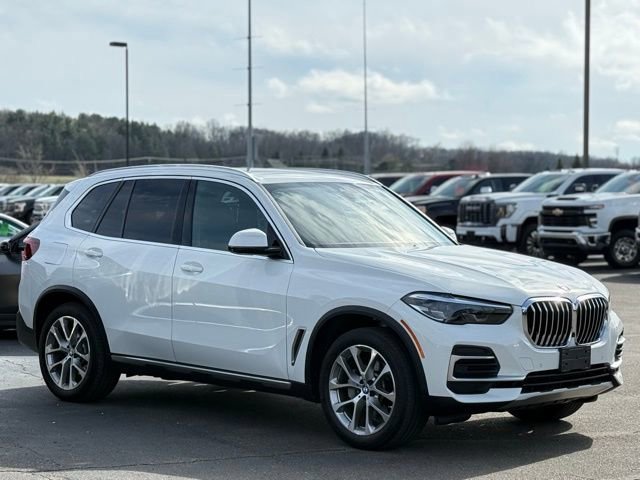 Used 2023 BMW X5 xDrive40i AWD/4WD image 12