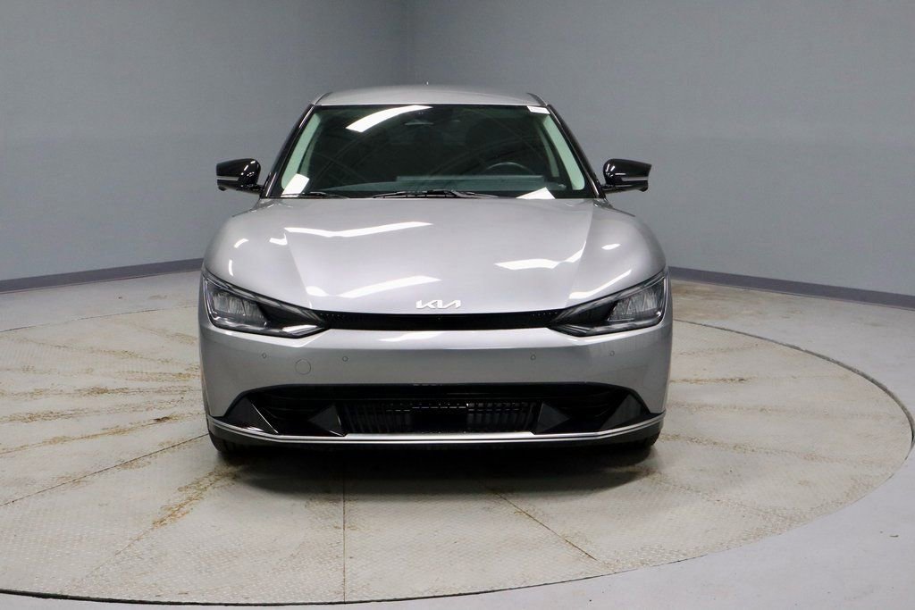 Used 2022 Kia EV6 Wind w/ Wind Technology Package image 8