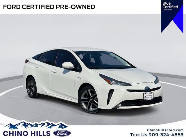 Used 2021 Toyota Prius XLE image 1