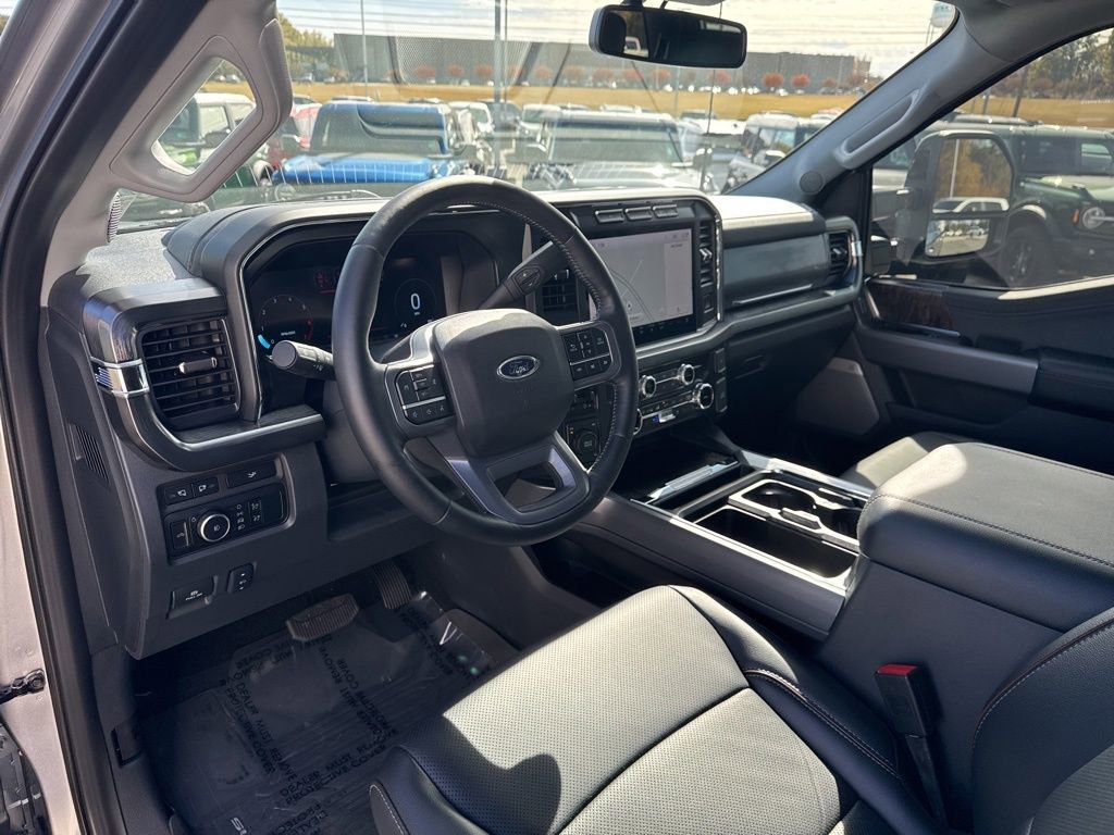 Certified 2024 Ford F250 Lariat w/ Black Appearance Package image 12