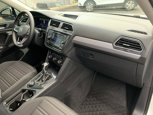 Used 2024 Volkswagen Tiguan S AWD/4WD image 11