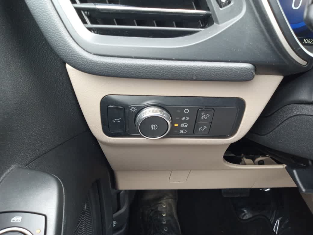 Certified 2022 Ford Escape SEL w/ Technology Package AWD/4WD image 13