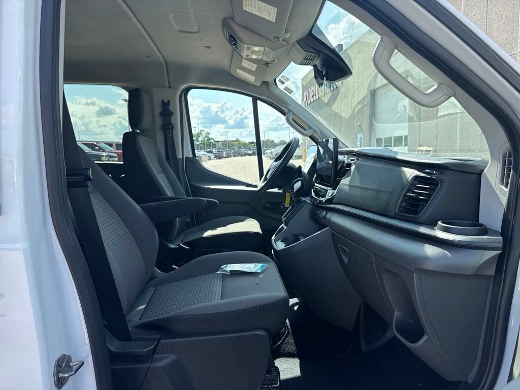 Certified 2025 Ford Transit 350 XLT RWD image 5