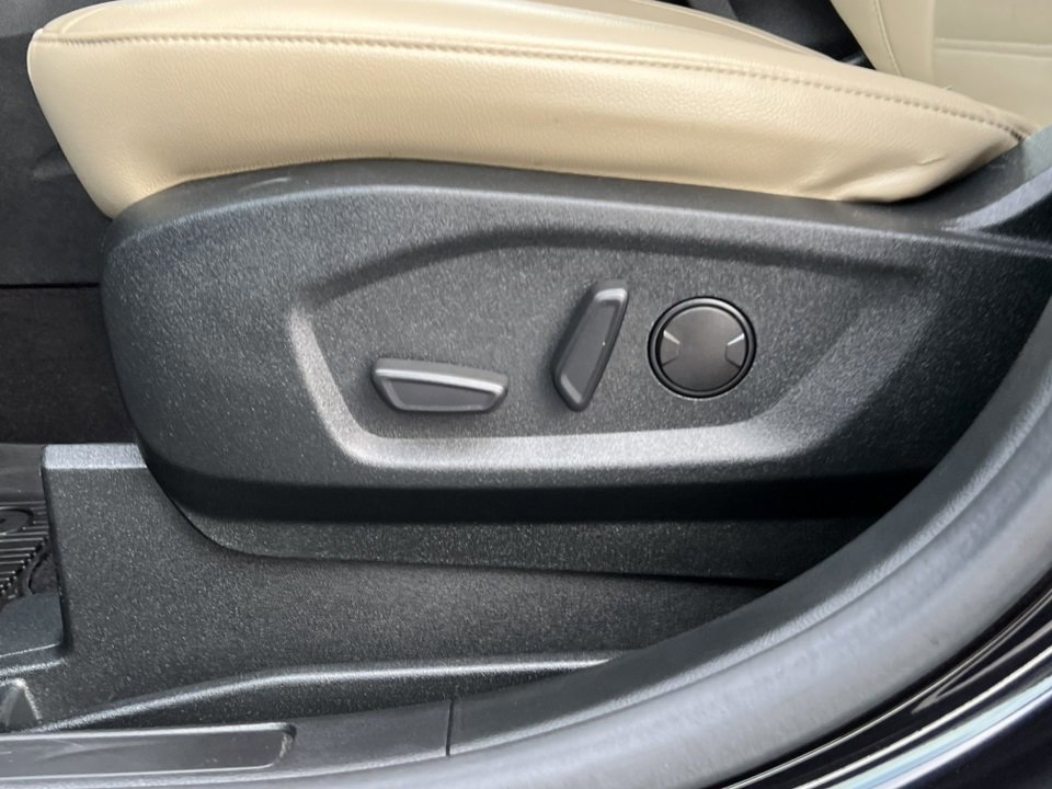 Certified 2022 Ford Edge SEL w/ Convenience Package image 15