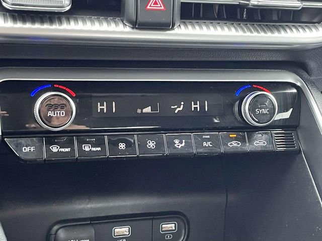 Used 2023 Kia K5 LXS image 26