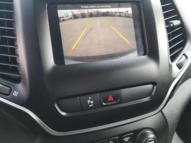 Used 2020 Jeep Cherokee Latitude Plus image 20