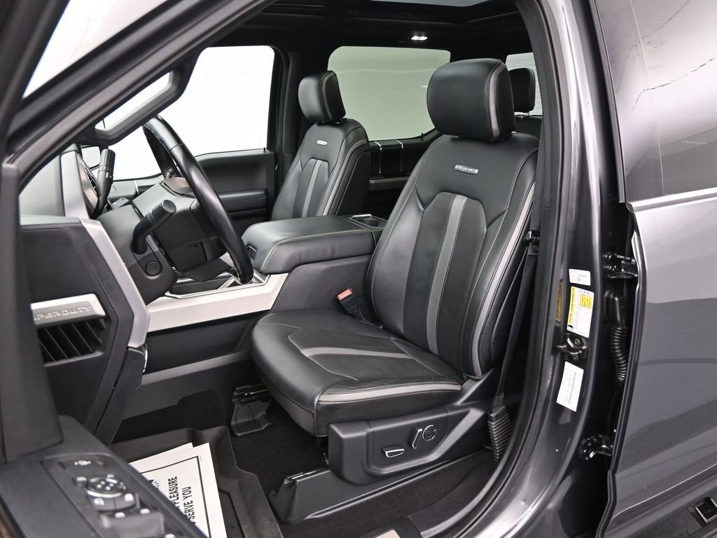 Certified 2018 Ford F350 Platinum w/ Platinum Ultimate Package image 37