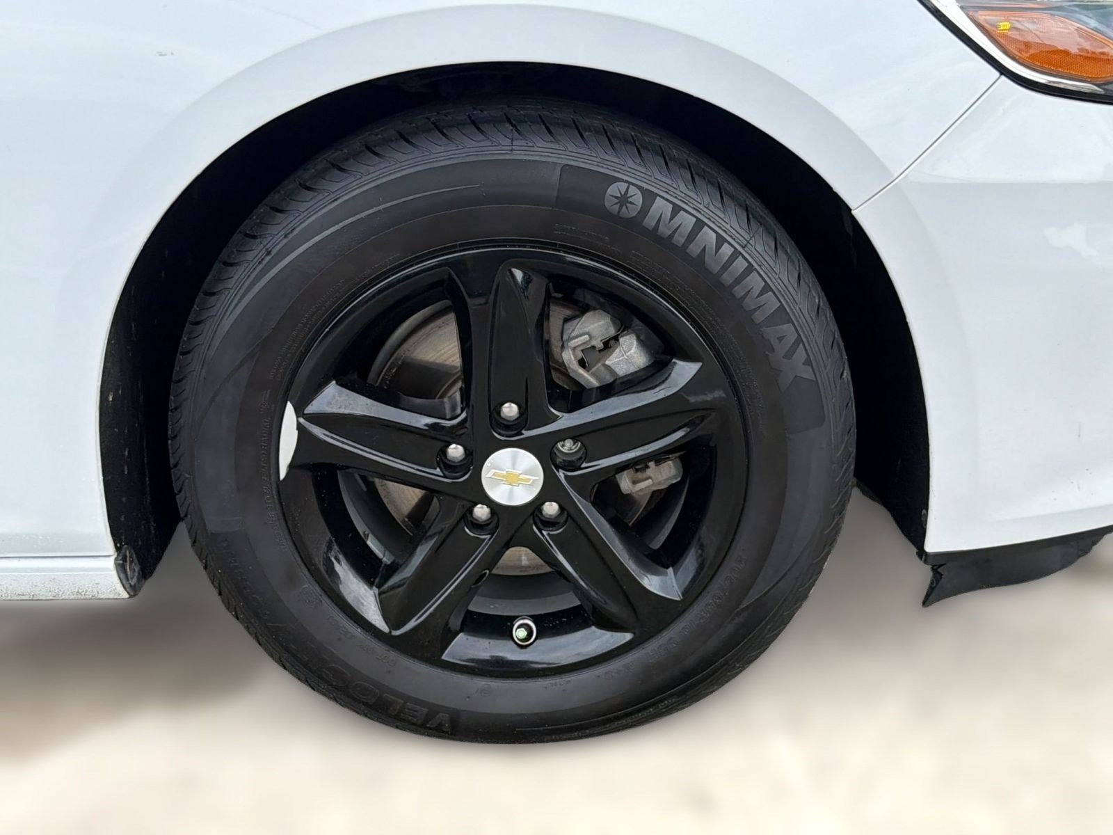 Used 2022 Chevrolet Malibu LS FWD image 12