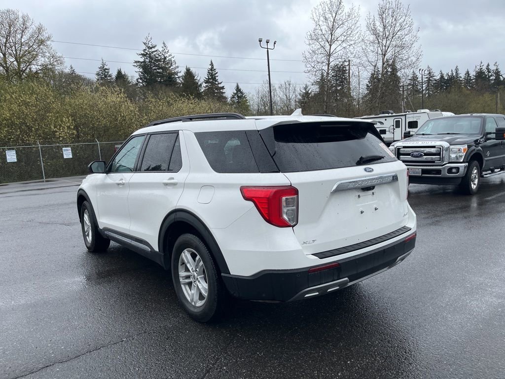 Certified 2024 Ford Explorer XLT w/ Equipment Group 202A AWD/4WD image 37