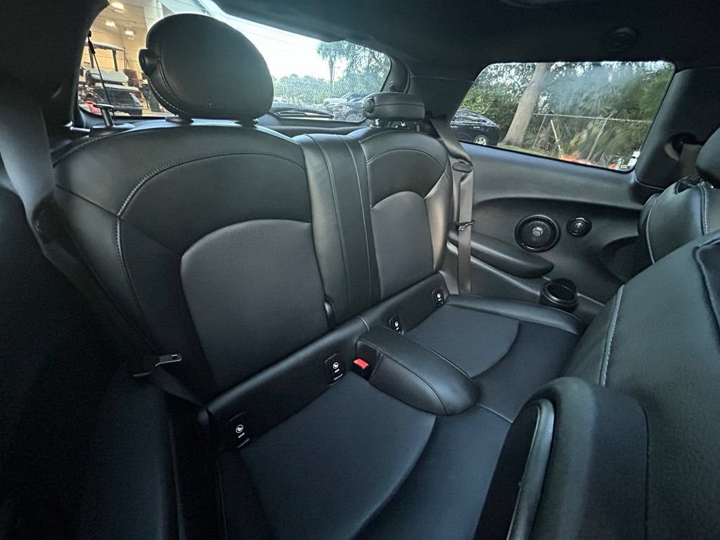 Used 2020 MINI Cooper S w/ Premium Package FWD image 32