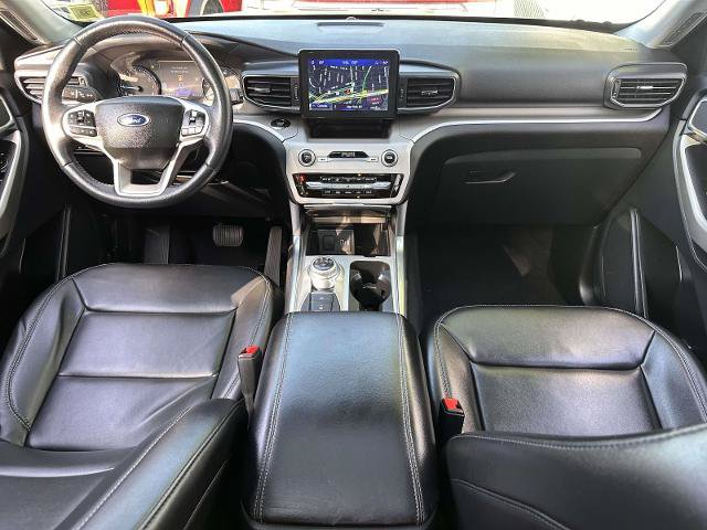 Certified 2023 Ford Explorer XLT w/ Equipment Group 202A AWD/4WD image 13