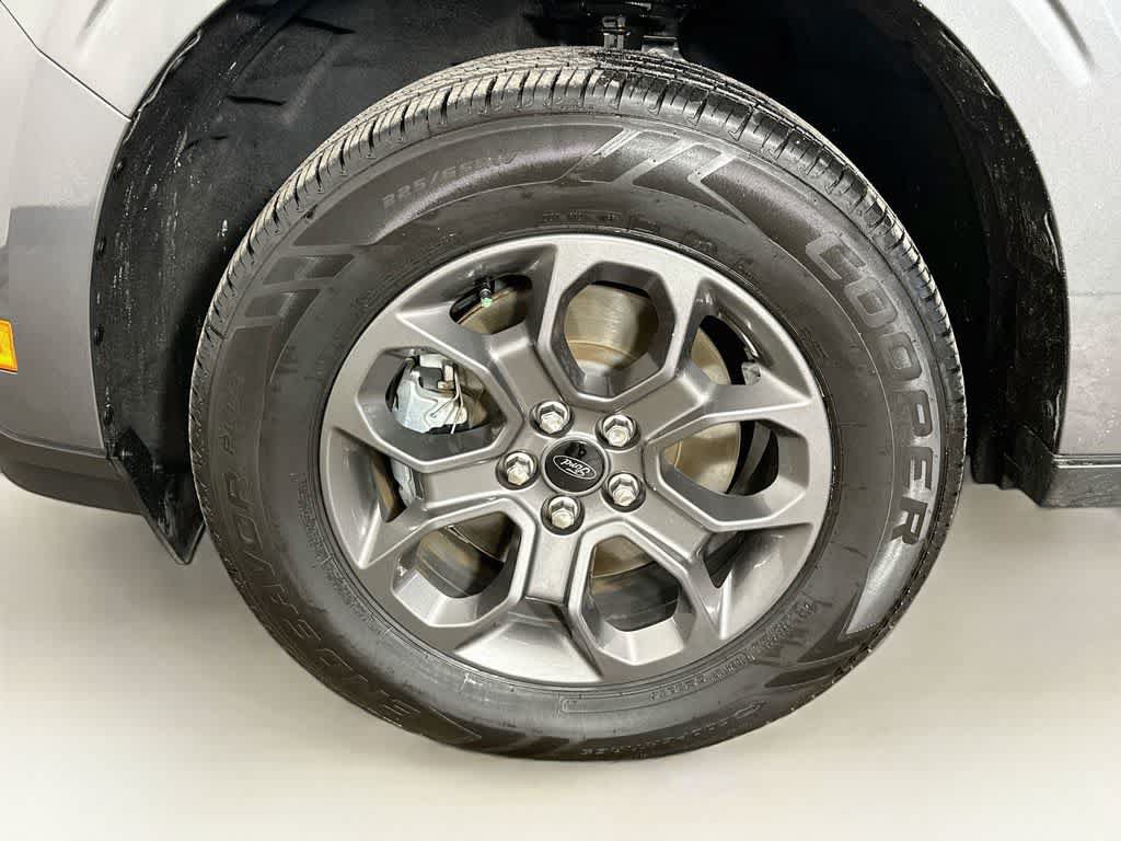 Certified 2022 Ford Maverick XLT w/ Equipment Group 300A Standard AWD/4WD image 8