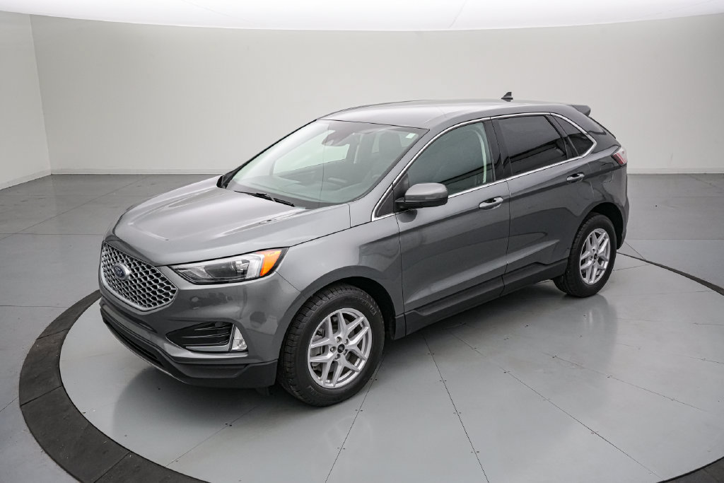 Certified 2024 Ford Edge SEL w/ Convenience Package AWD/4WD image 8