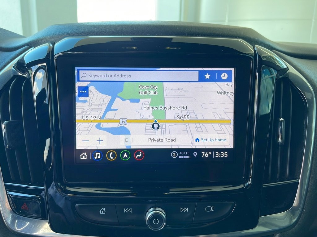 Used 2022 Chevrolet Traverse RS image 20