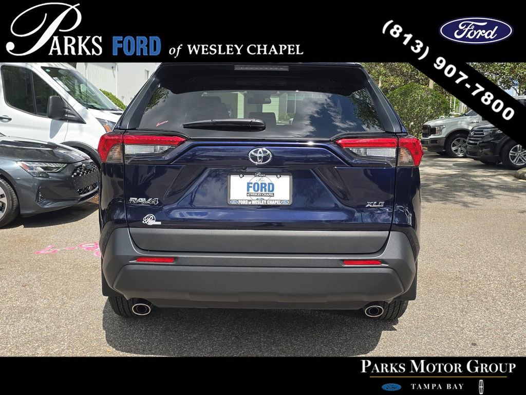 Used 2025 Toyota RAV4 XLE w/ Convenience Package image 4