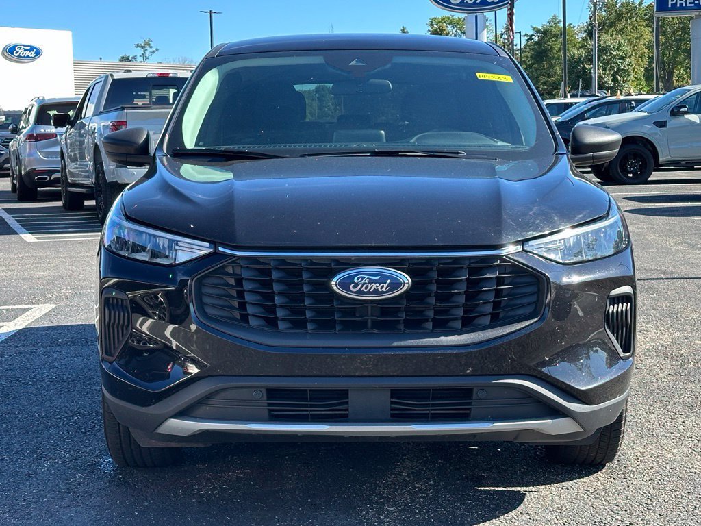 Certified 2025 Ford Escape Active AWD/4WD image 20
