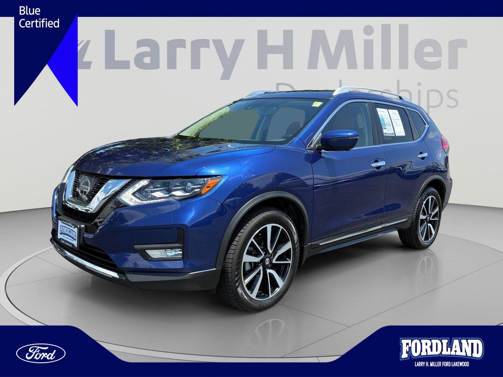 Used 2017 Nissan Rogue SL w/ SL Premium Package