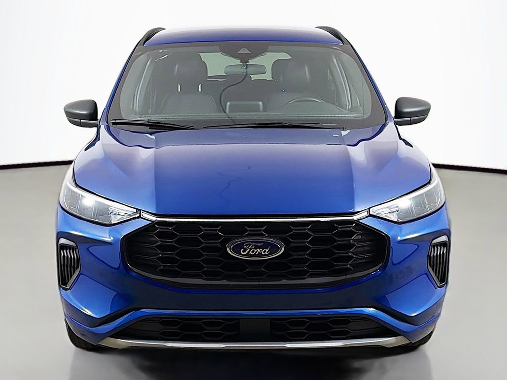 Certified 2023 Ford Escape ST-Line image 9