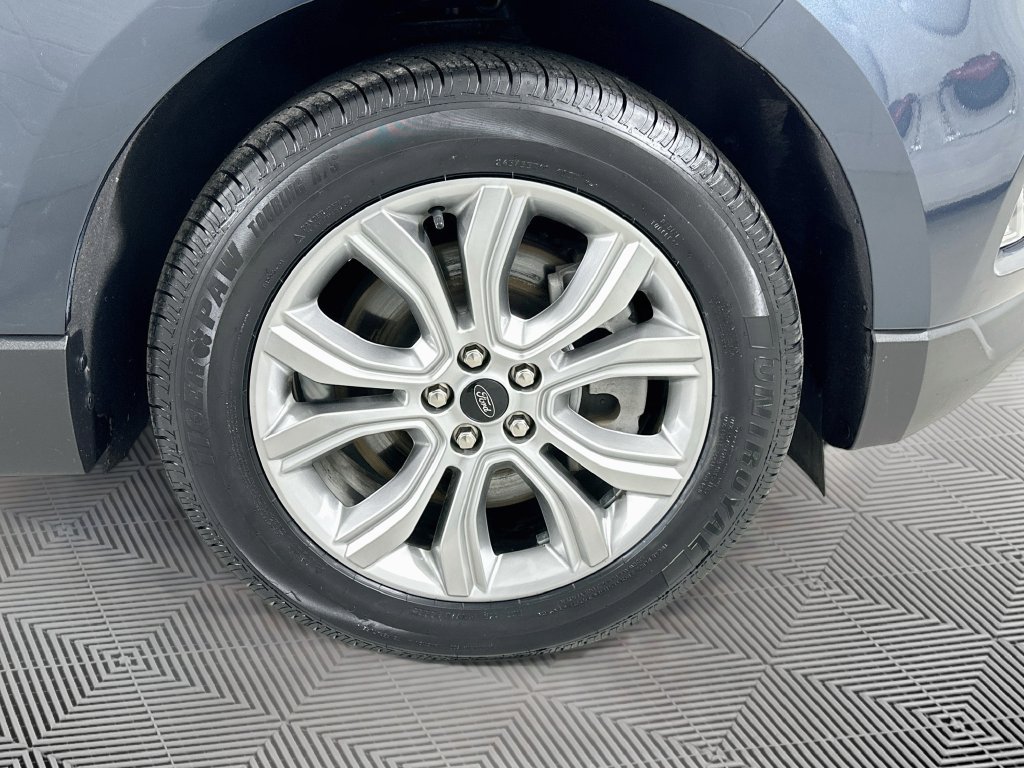 Certified 2023 Ford Edge Titanium AWD/4WD image 30