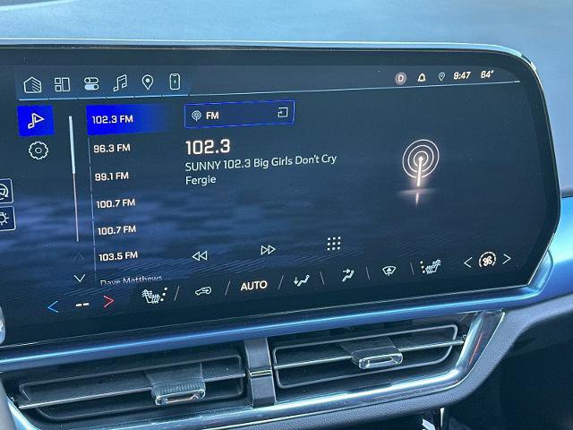 Used 2025 Chevrolet Equinox EV LT w/ Convenience Package image 17