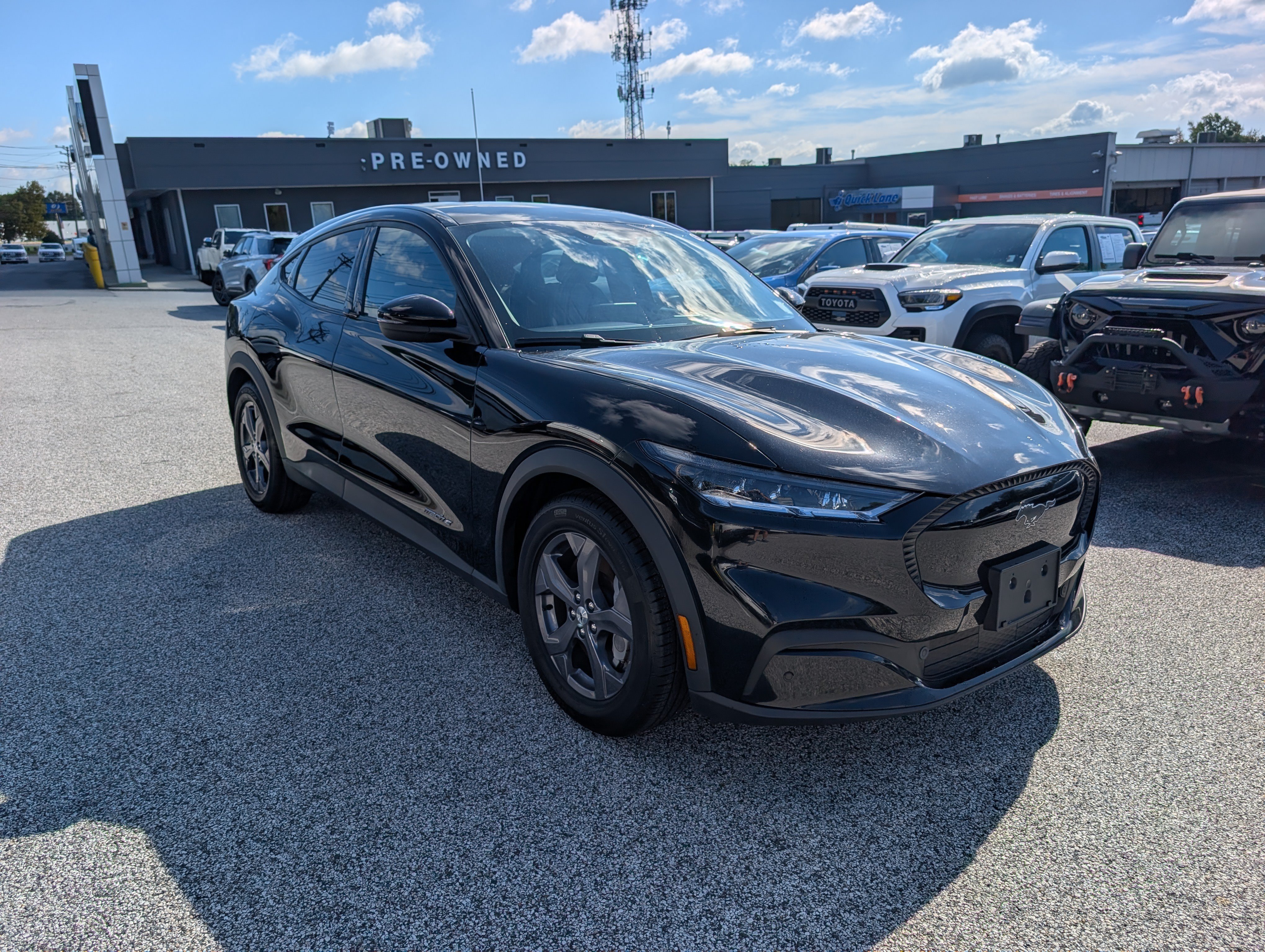 Certified 2022 Ford Mustang Mach-E Select RWD image 9