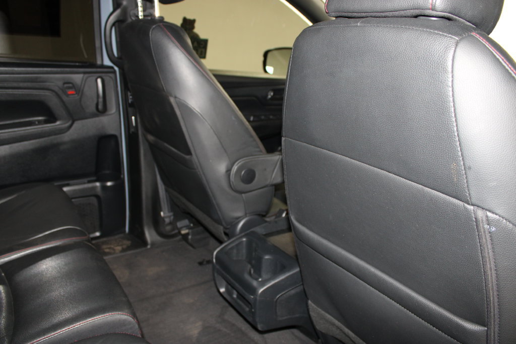 Used 2023 Honda Odyssey Sport image 35