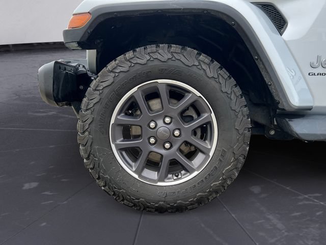 Used 2023 Jeep Gladiator Overland w/ Popular Equipment Package AWD/4WD image 14