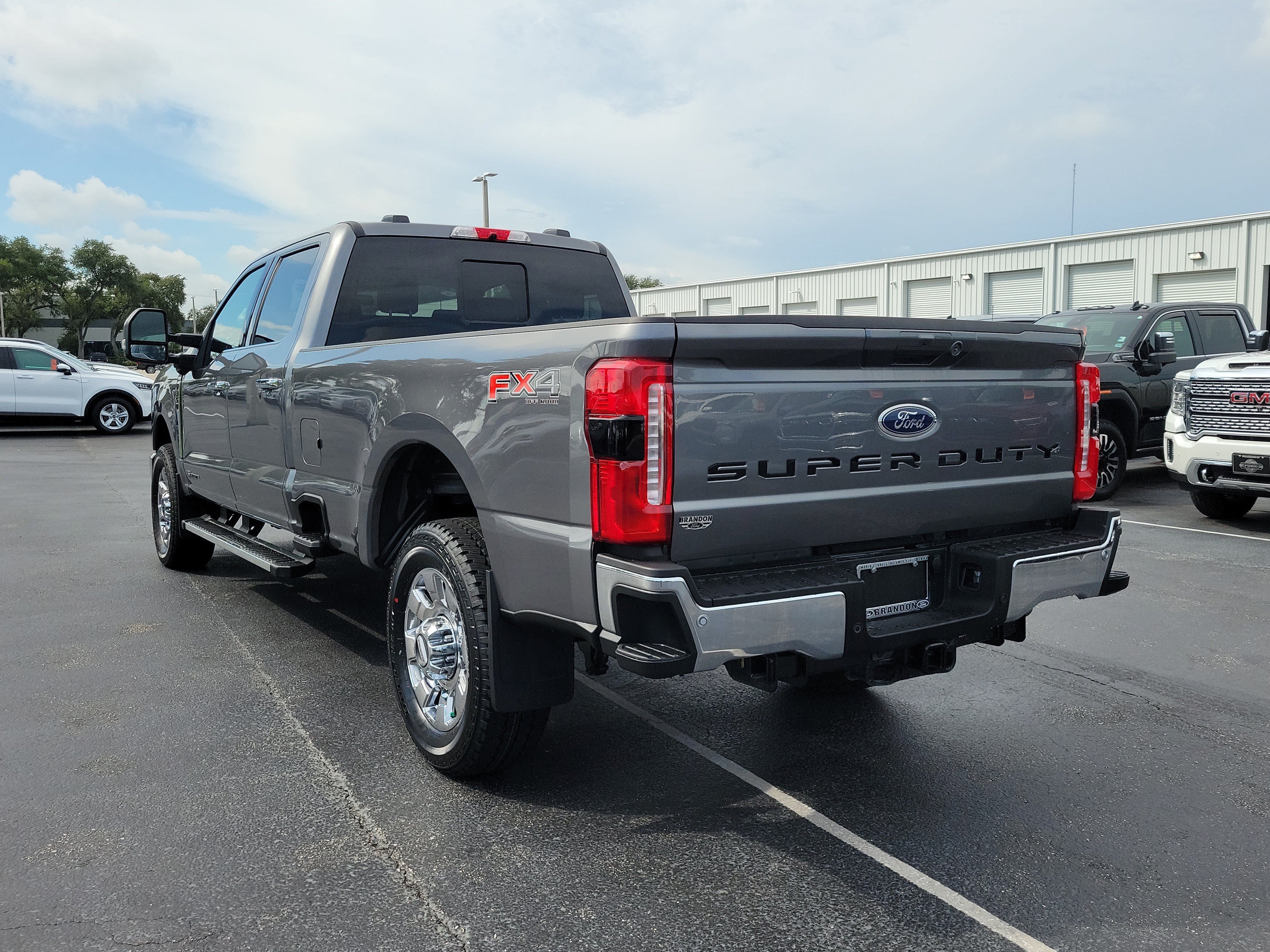 Certified 2025 Ford F350 Lariat w/ Chrome Package AWD/4WD image 7