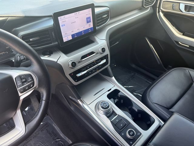 Certified 2024 Ford Explorer XLT AWD/4WD image 30