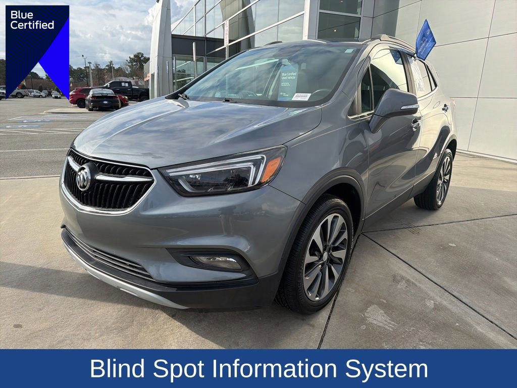 Used 2020 Buick Encore Essence image 1